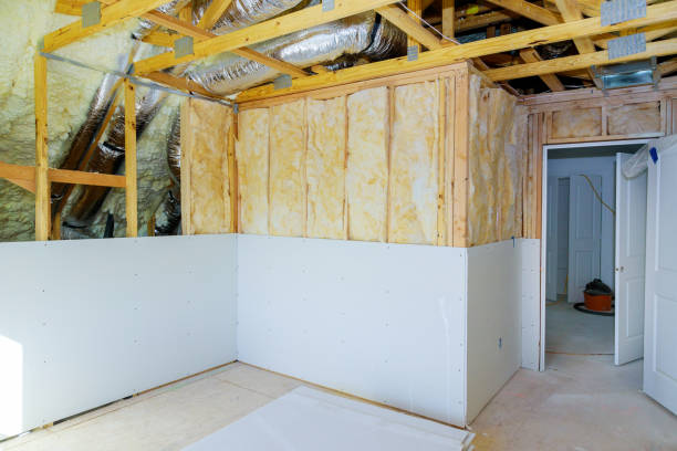 Best Insulation Installation Services in Leetsdale, PA